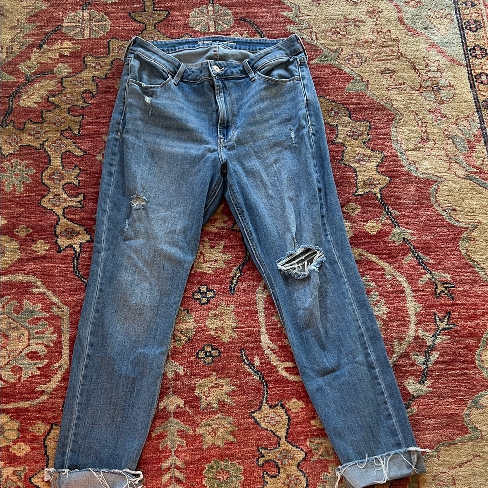 Old Navy Distressed Ankle Jeans - Blue